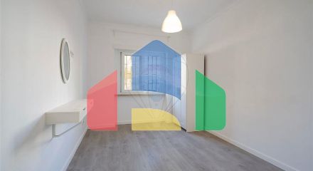 Residential - Condo/Apartment - T3 - Carcavelos e Parede, Cascais - PT