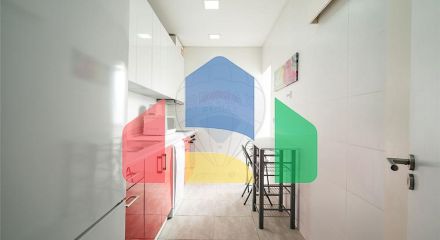 Residential - Condo/Apartment - T3 - Carcavelos e Parede, Cascais - PT