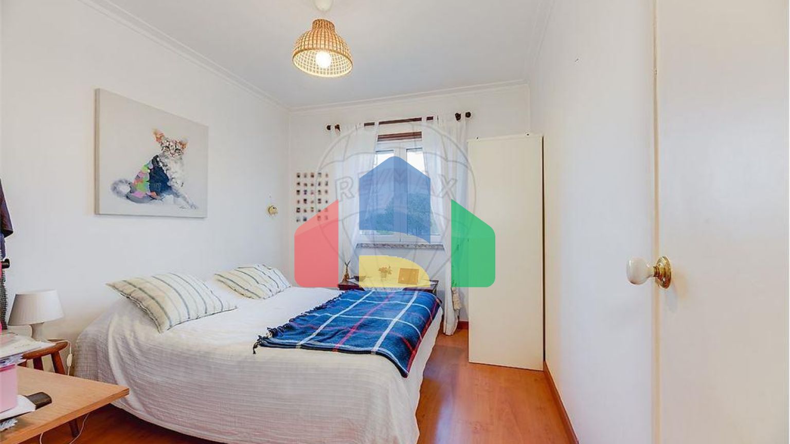 Residential - Condo/Apartment - T2 - Carcavelos e Parede, Cascais - PT