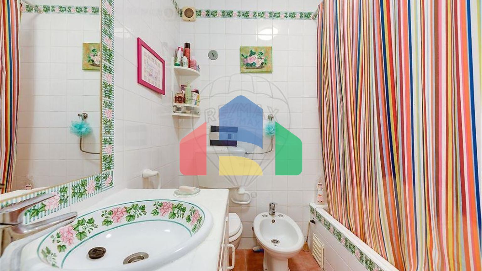 Residential - Condo/Apartment - T2 - Carcavelos e Parede, Cascais - PT