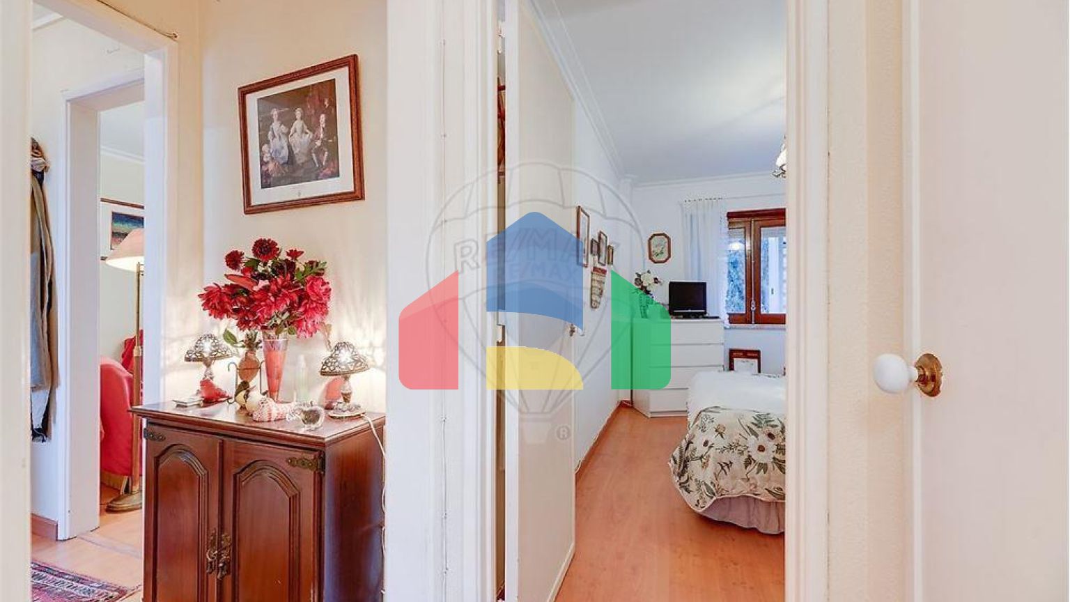 Residential - Condo/Apartment - T2 - Carcavelos e Parede, Cascais - PT