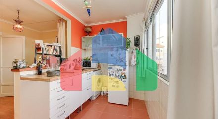 Residential - Condo/Apartment - T2 - Carcavelos e Parede, Cascais - PT