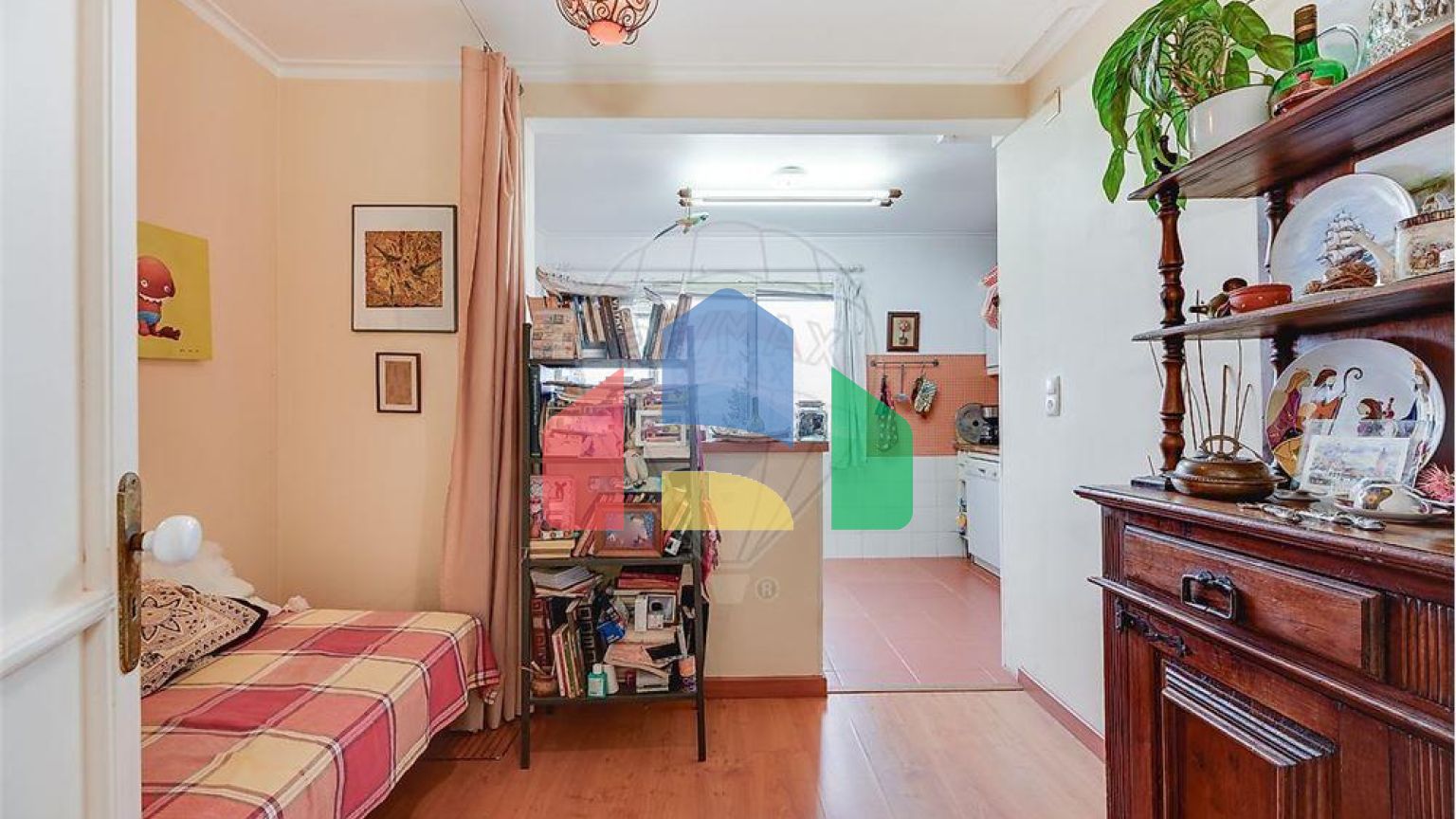 Residential - Condo/Apartment - T2 - Carcavelos e Parede, Cascais - PT