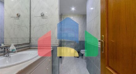 Residential - Condo/Apartment - T3 - Carcavelos e Parede, Cascais - PT