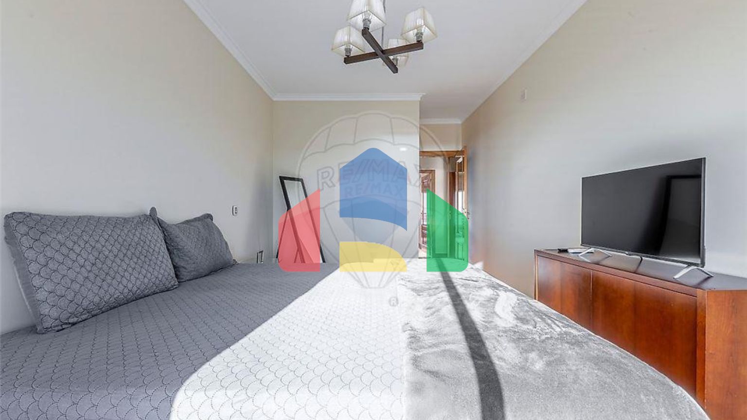 Residential - Condo/Apartment - T3 - Carcavelos e Parede, Cascais - PT