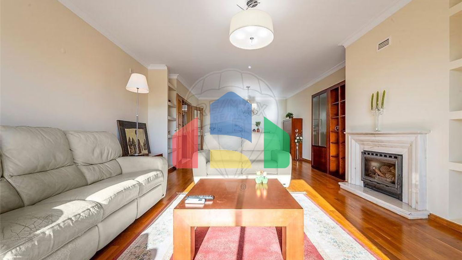 Residential - Condo/Apartment - T3 - Carcavelos e Parede, Cascais - PT