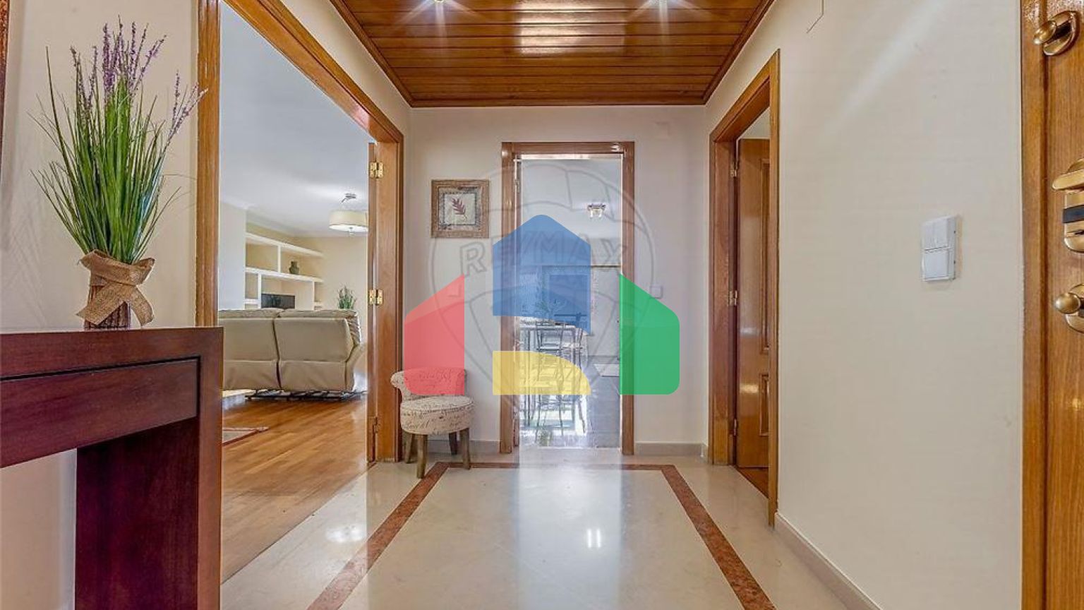 Residential - Condo/Apartment - T3 - Carcavelos e Parede, Cascais - PT