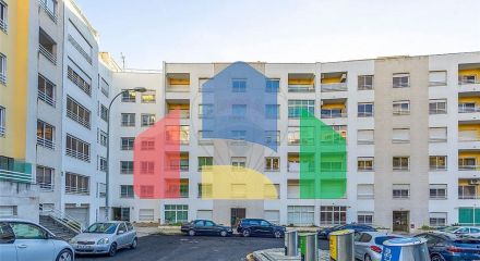 Residential - Condo/Apartment - T3 - Carcavelos e Parede, Cascais - PT