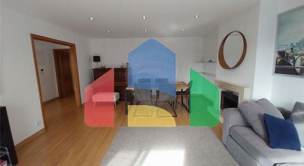 Residential - Condo/Apartment - T2 - Carcavelos e Parede, Cascais - PT