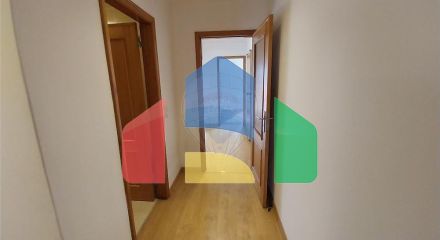 Residential - Condo/Apartment - T2 - Carcavelos e Parede, Cascais - PT