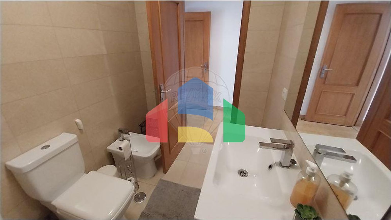 Residential - Condo/Apartment - T2 - Carcavelos e Parede, Cascais - PT