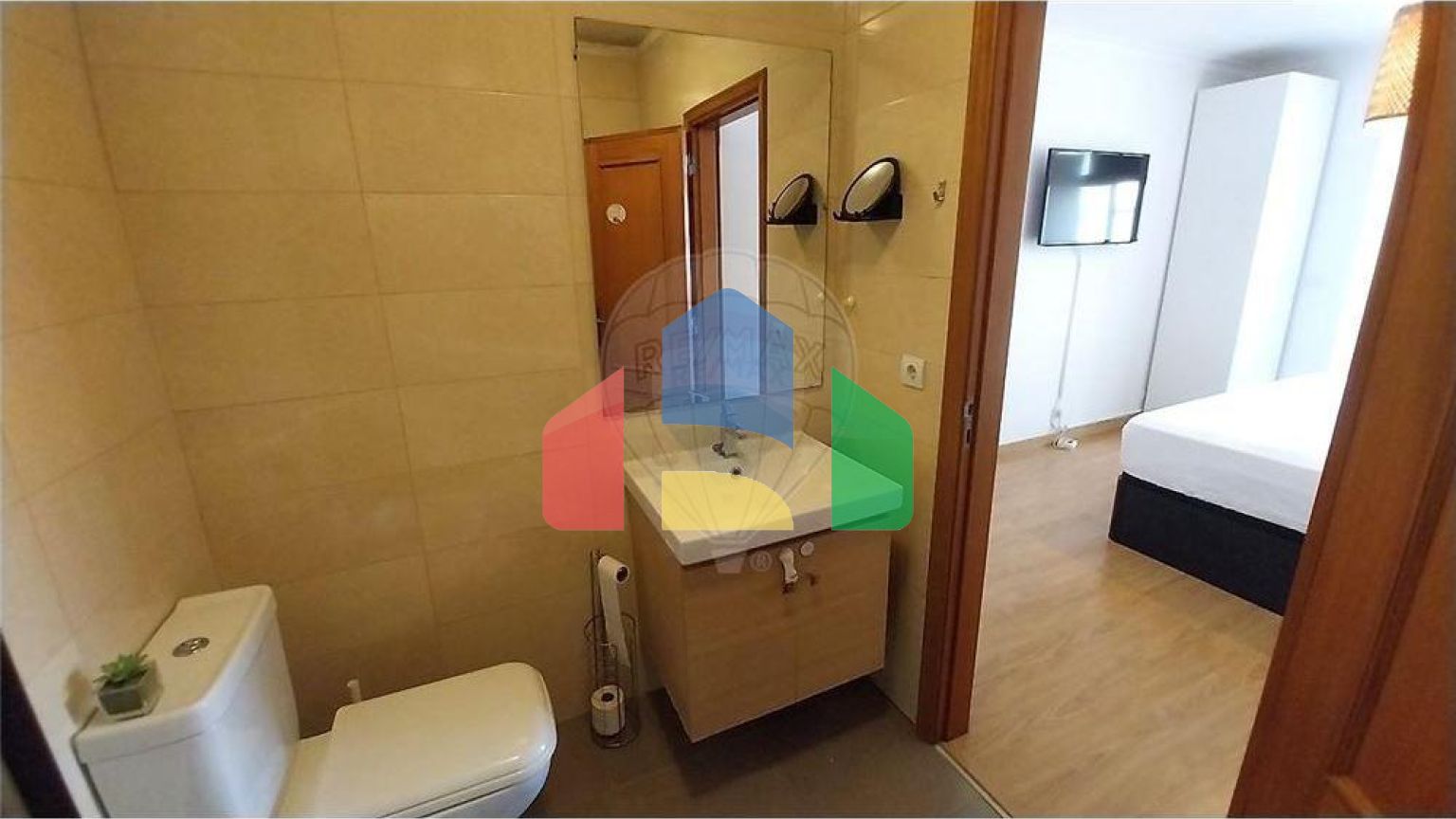 Residential - Condo/Apartment - T2 - Carcavelos e Parede, Cascais - PT