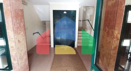 Residential - Condo/Apartment - T2 - Carcavelos e Parede, Cascais - PT