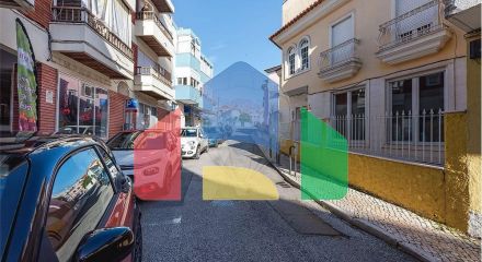 Residential - Condo/Apartment - T4 - Carcavelos e Parede, Cascais - PT