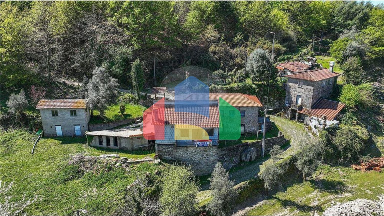 Residential - Single Family Home - T6 - Vilar da Veiga, Terras de Bouro - PT