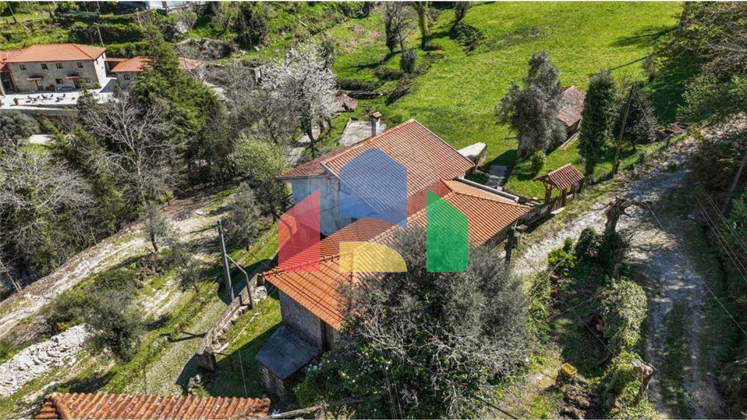 Residential - Single Family Home - T6 - Vilar da Veiga, Terras de Bouro - PT