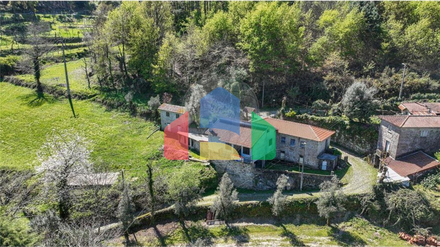 Residential - Single Family Home - T6 - Vilar da Veiga, Terras de Bouro - PT