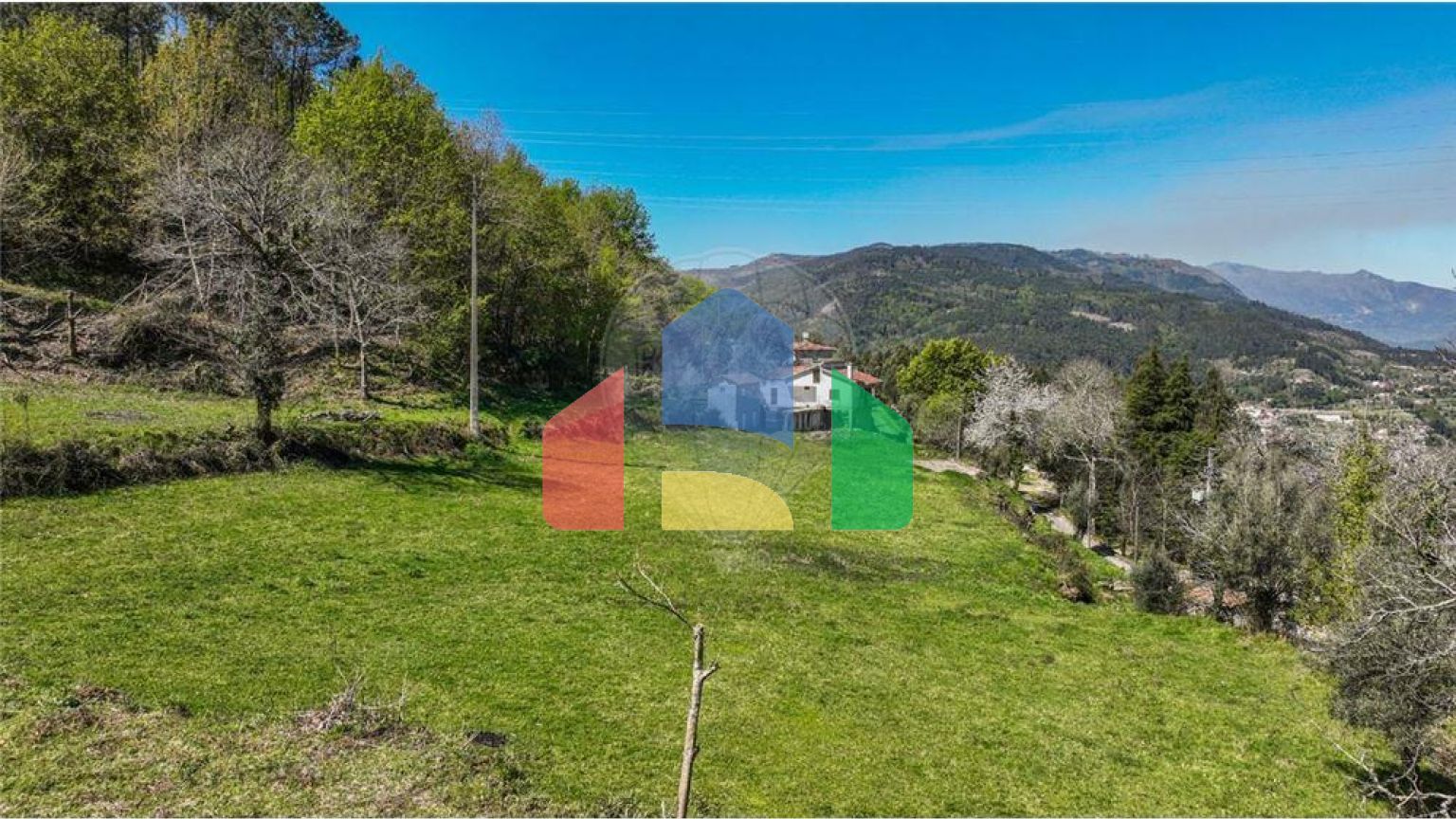 Residential - Single Family Home - T6 - Vilar da Veiga, Terras de Bouro - PT