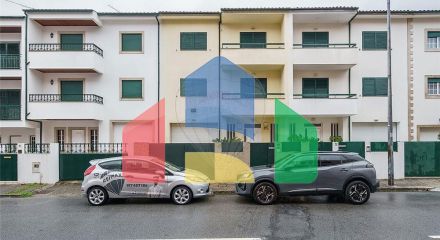 Residential - Single Family Home - T4 - Braga (Sao Vitor), Braga - PT