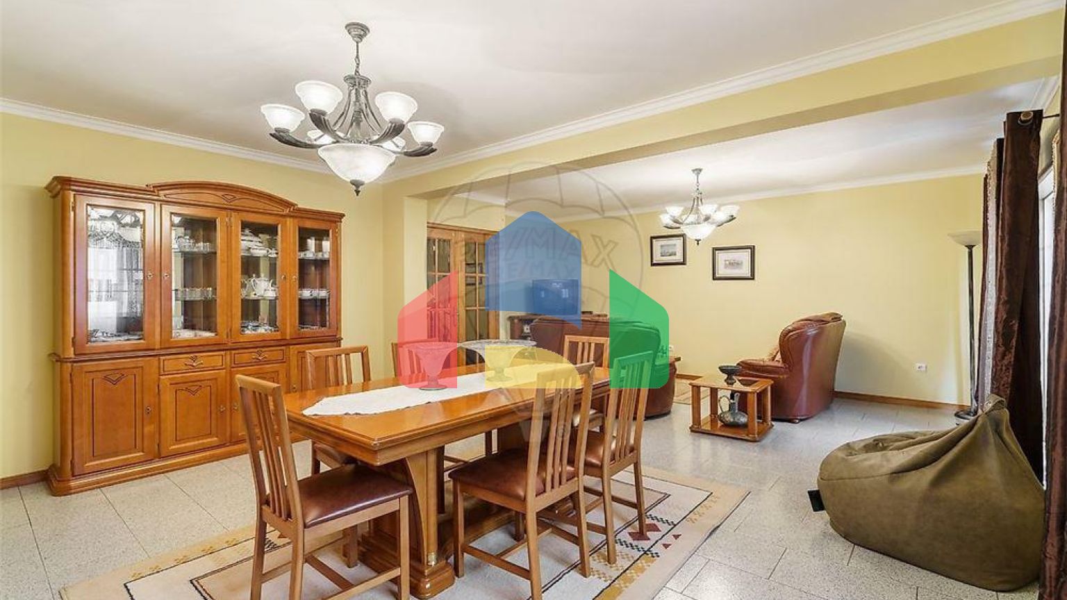 Residential - Single Family Home - T4 - Braga (Sao Vitor), Braga - PT