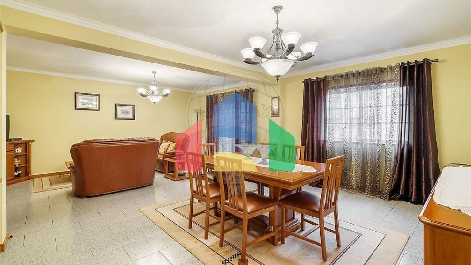 Residential - Single Family Home - T4 - Braga (Sao Vitor), Braga - PT