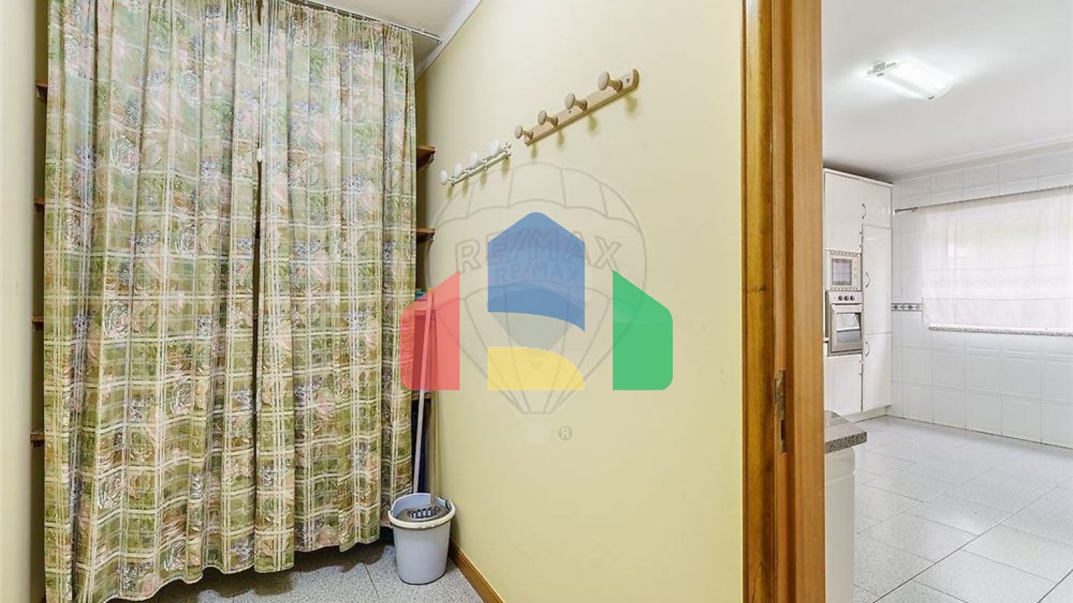 Residential - Single Family Home - T4 - Braga (Sao Vitor), Braga - PT