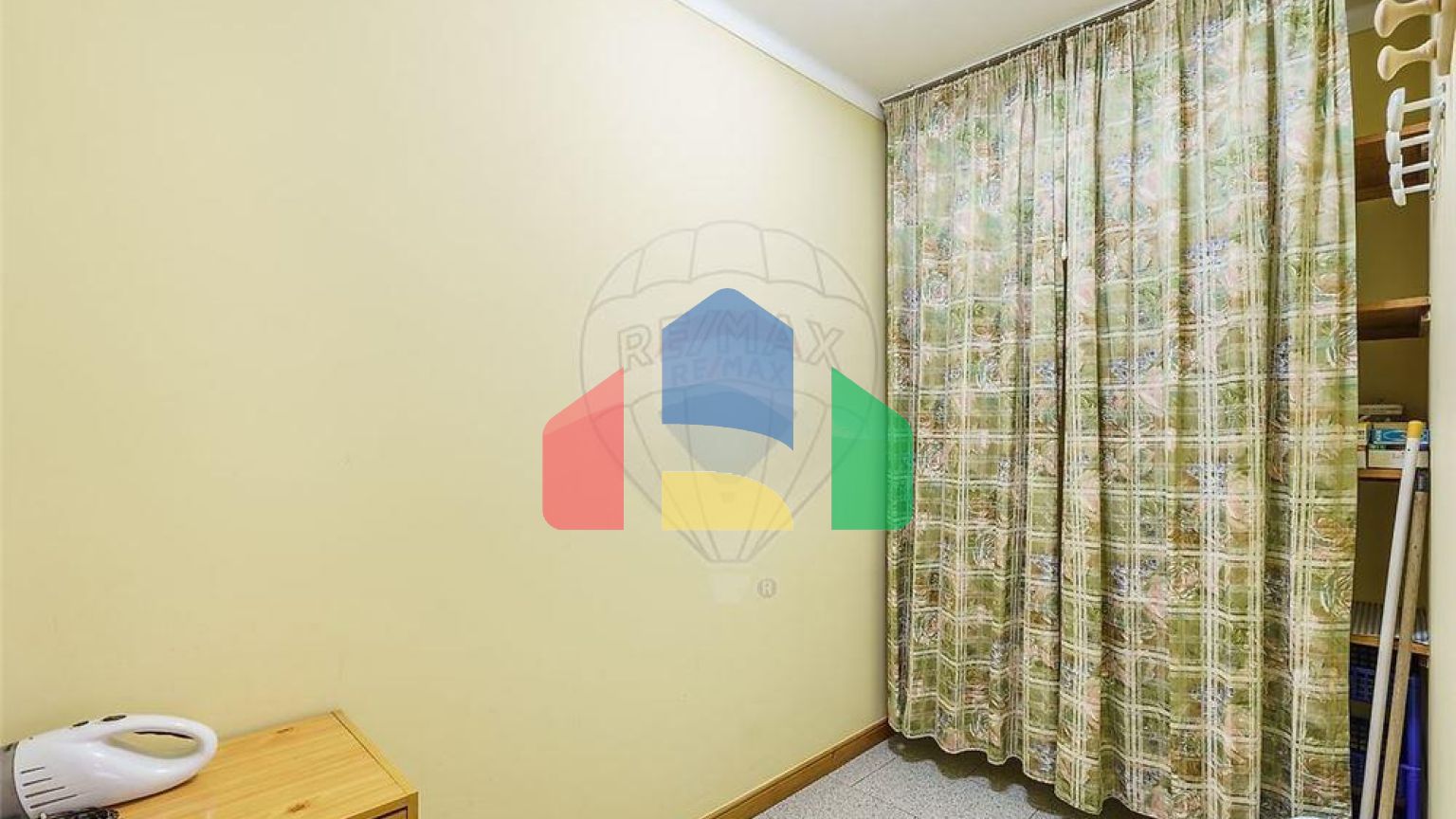 Residential - Single Family Home - T4 - Braga (Sao Vitor), Braga - PT