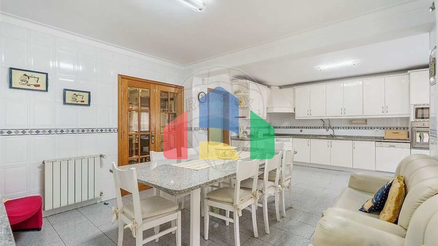 Residential - Single Family Home - T4 - Braga (Sao Vitor), Braga - PT