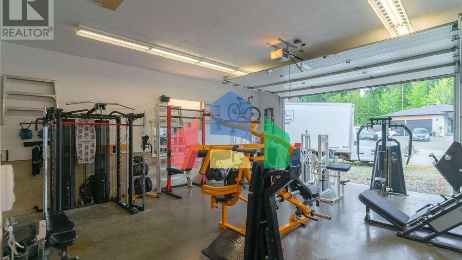 Residential - Single Family Home - Port Alberni, Canada - Canada