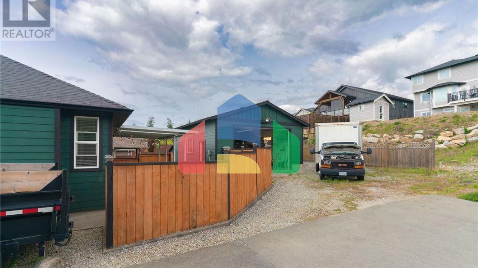 Residential - Single Family Home - Port Alberni, Canada - Canada