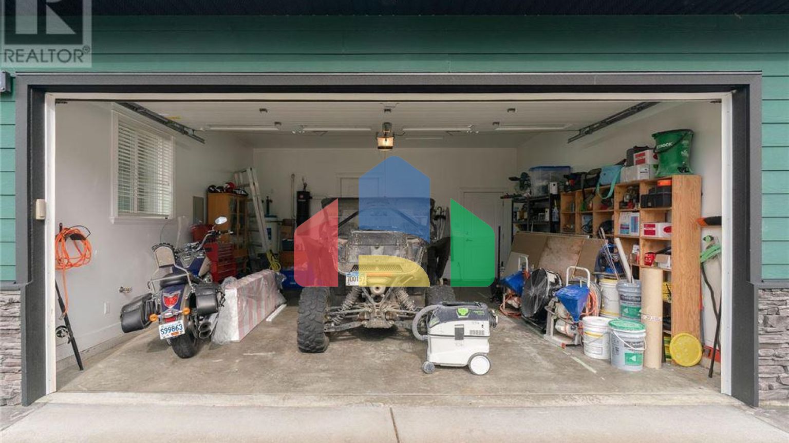 Residential - Single Family Home - Port Alberni, Canada - Canada