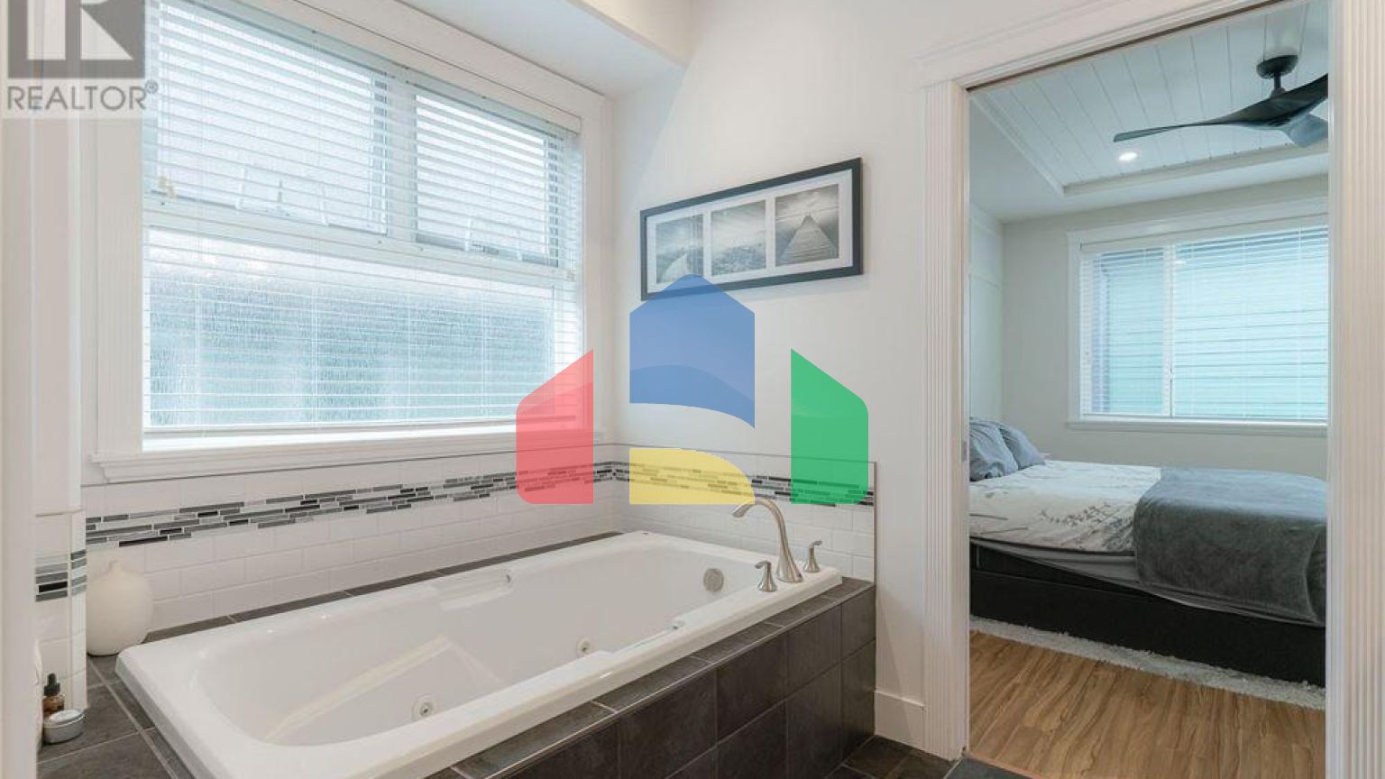 Residential - Single Family Home - Port Alberni, Canada - Canada