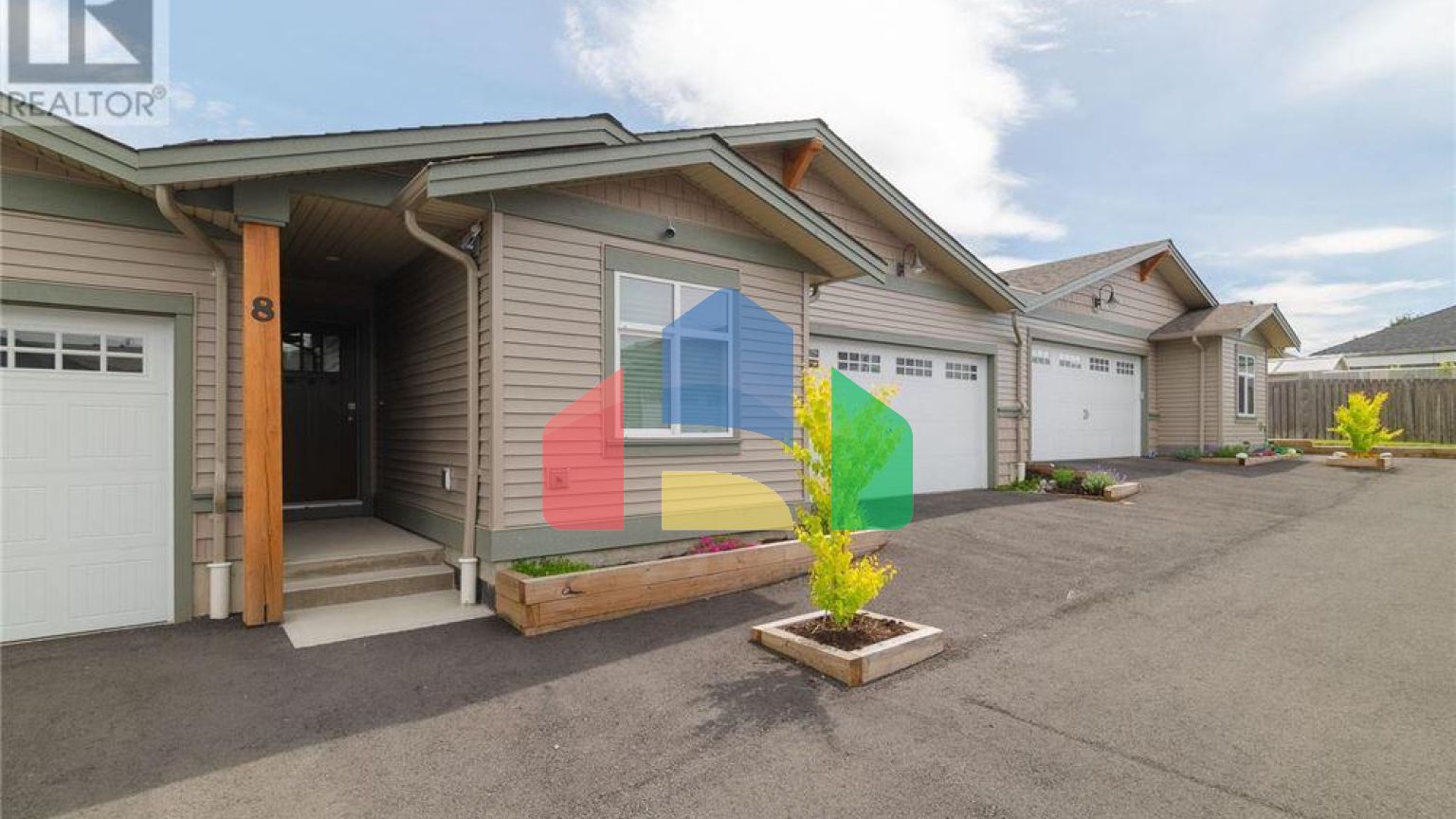 Residential - Condo/Apartment - Port Alberni, Canada - Canada