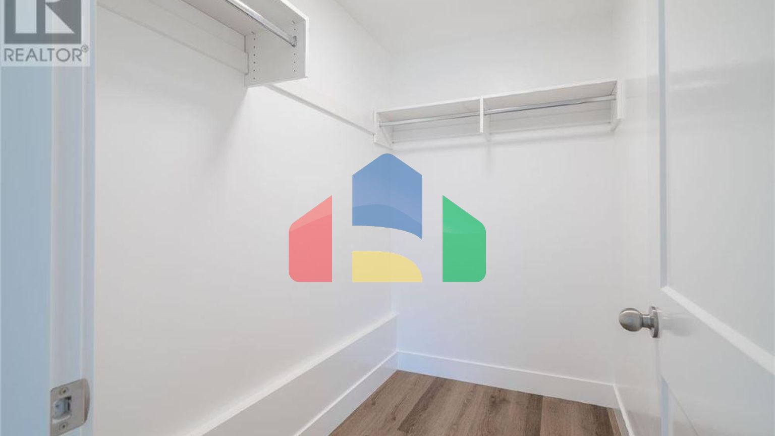 Residential - Condo/Apartment - Port Alberni, Canada - Canada