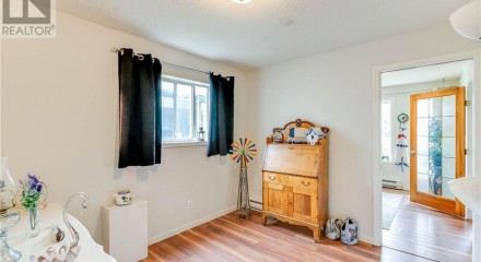 Residential - Single Family Home - Port Alberni, Canada - Canada