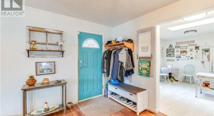 Residential - Single Family Home - Port Alberni, Canada - Canada
