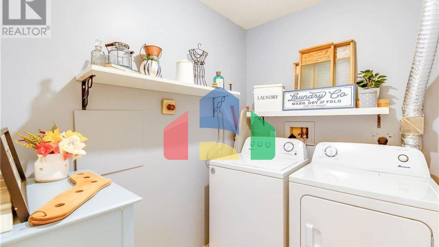 Residential - Single Family Home - Port Alberni, Canada - Canada