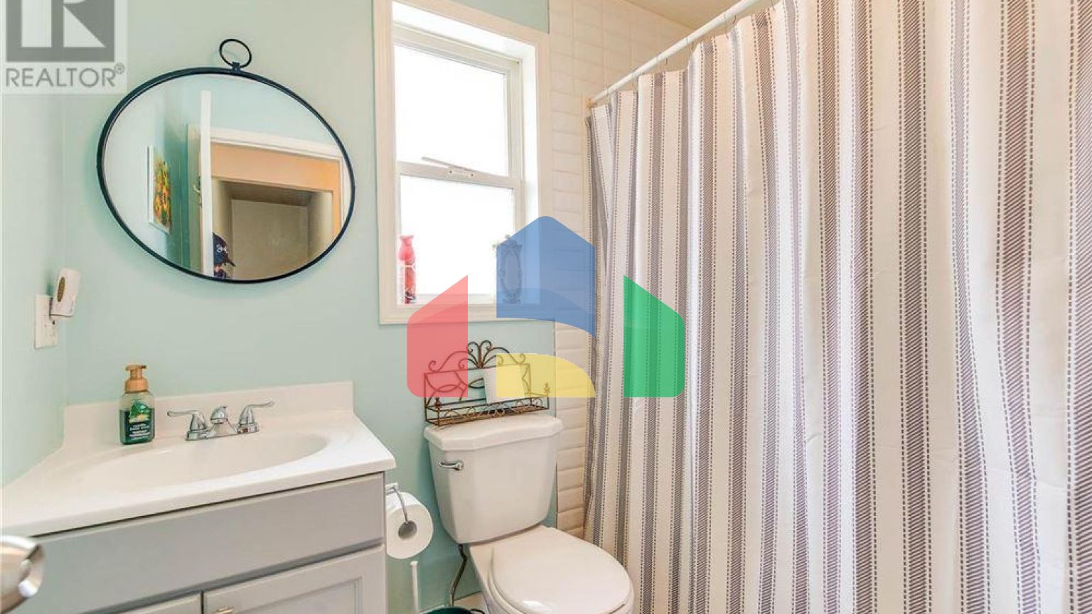 Residential - Single Family Home - Port Alberni, Canada - Canada