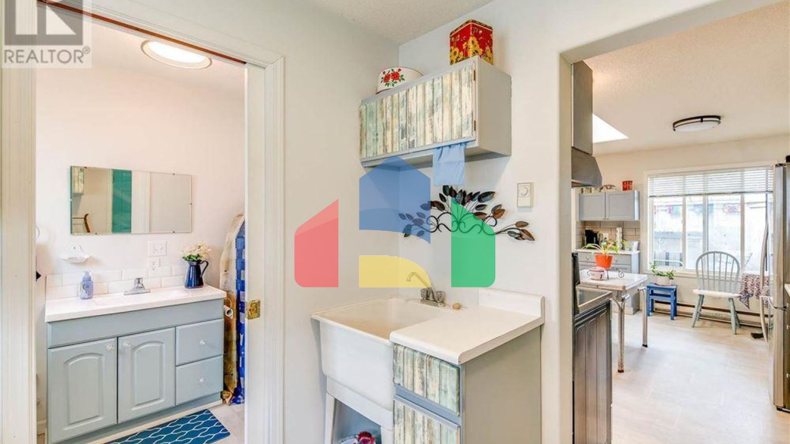 Residential - Single Family Home - Port Alberni, Canada - Canada