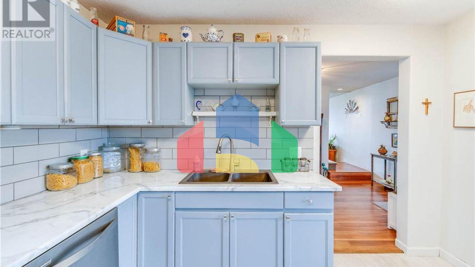 Residential - Single Family Home - Port Alberni, Canada - Canada