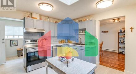 Residential - Single Family Home - Port Alberni, Canada - Canada