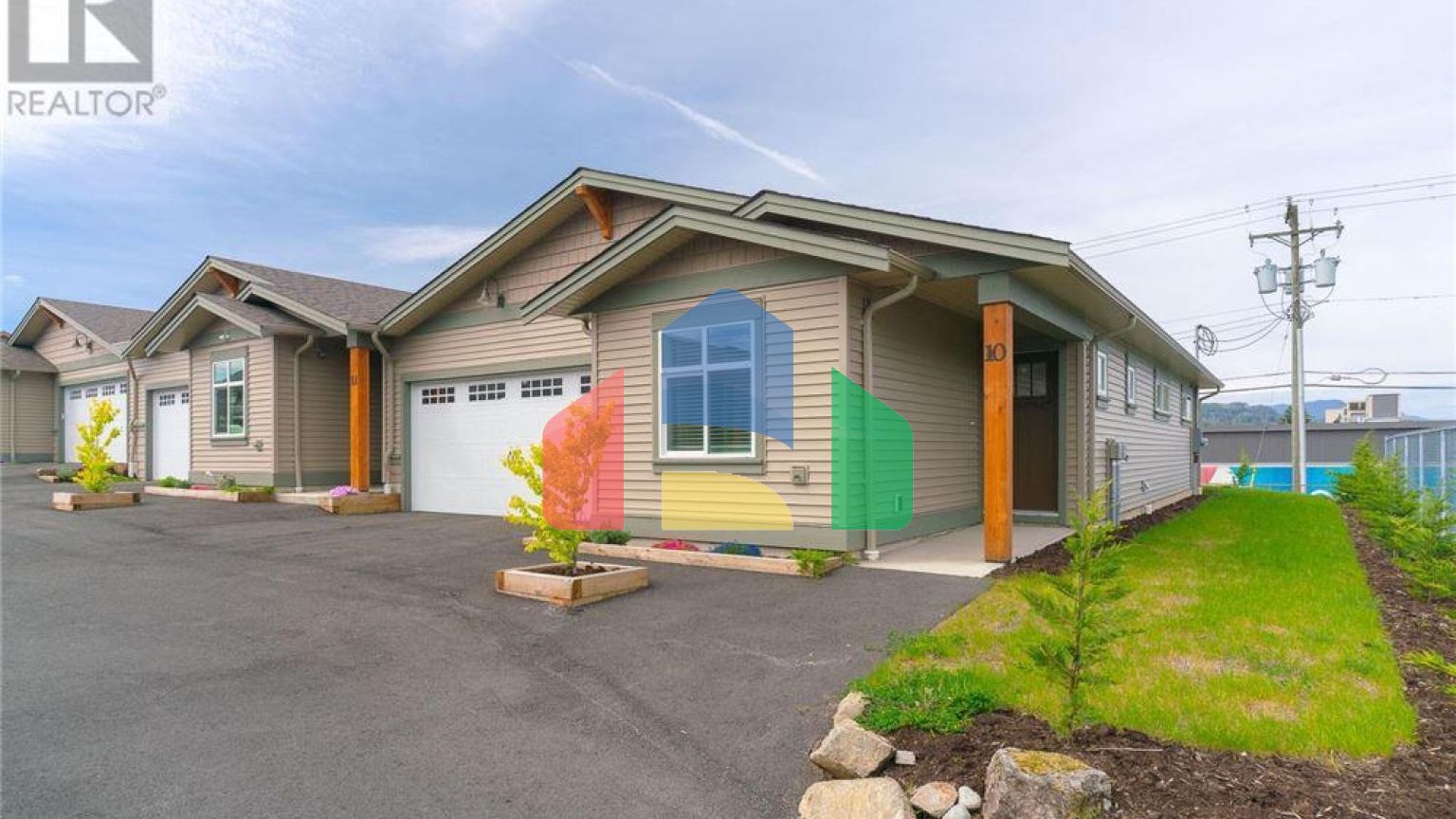 Residential - Condo/Apartment - Port Alberni, Canada - Canada