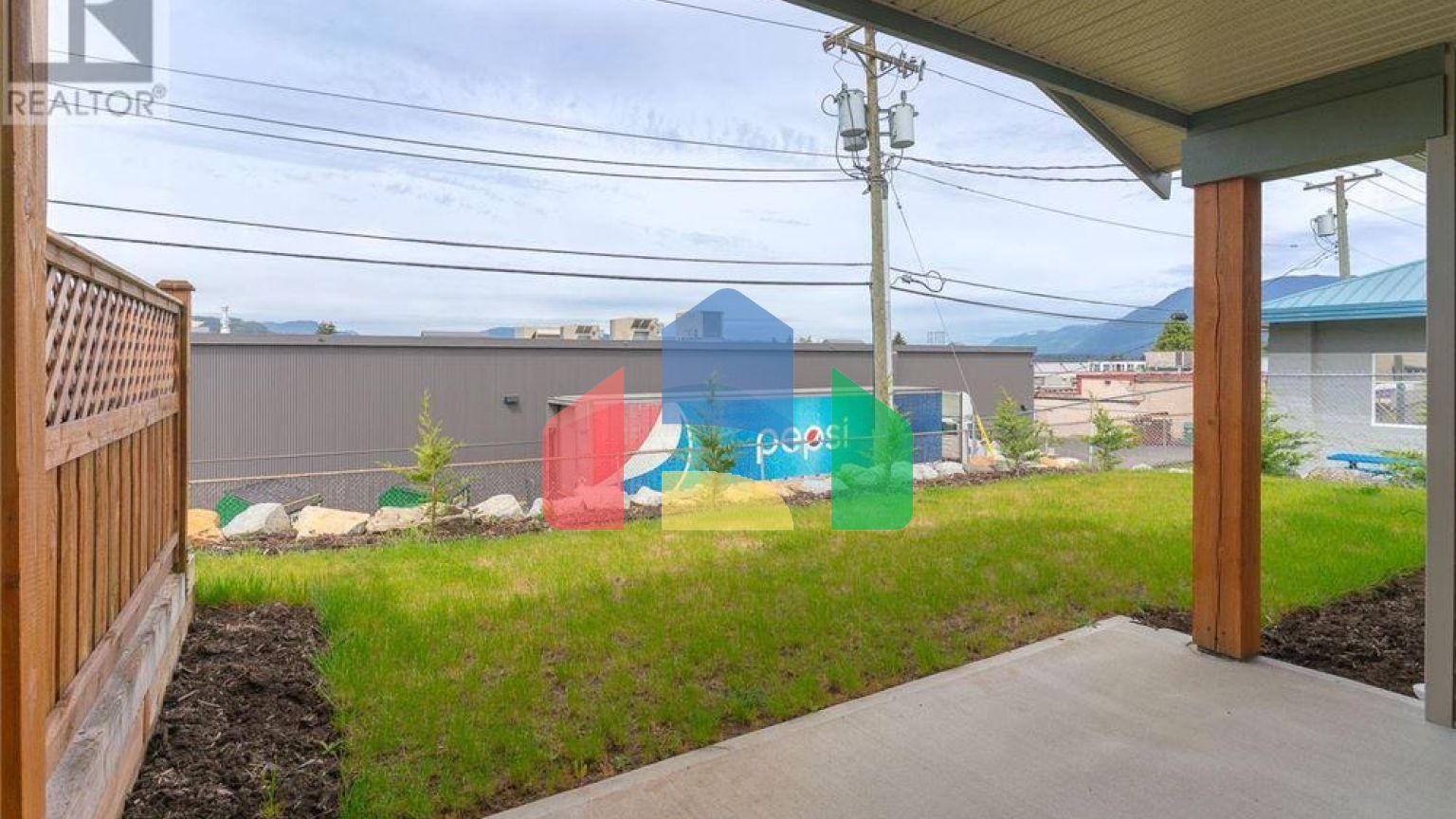 Residential - Condo/Apartment - Port Alberni, Canada - Canada