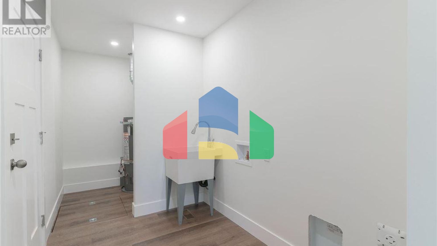 Residential - Condo/Apartment - Port Alberni, Canada - Canada