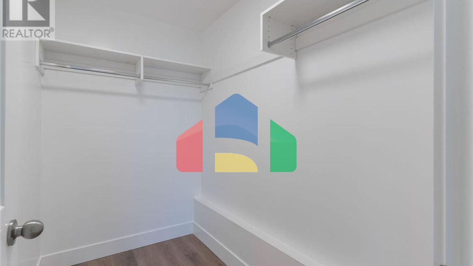 Residential - Condo/Apartment - Port Alberni, Canada - Canada