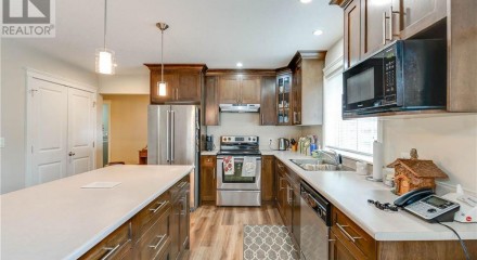 Residential - Condo/Apartment - Port Alberni, Canada - Canada