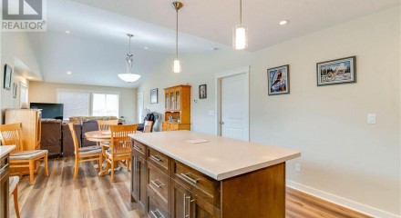 Residential - Condo/Apartment - Port Alberni, Canada - Canada