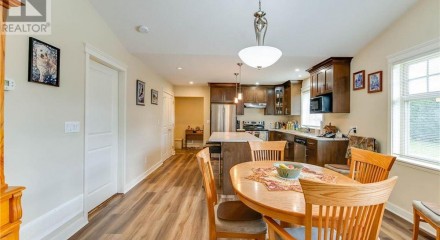 Residential - Condo/Apartment - Port Alberni, Canada - Canada