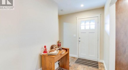Residential - Condo/Apartment - Port Alberni, Canada - Canada