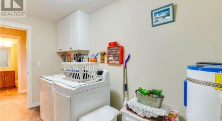 Residential - Condo/Apartment - Port Alberni, Canada - Canada